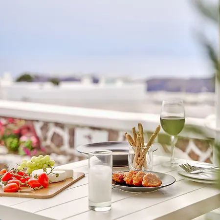 Merovigliosso Otel Imerovigli (Santorini)