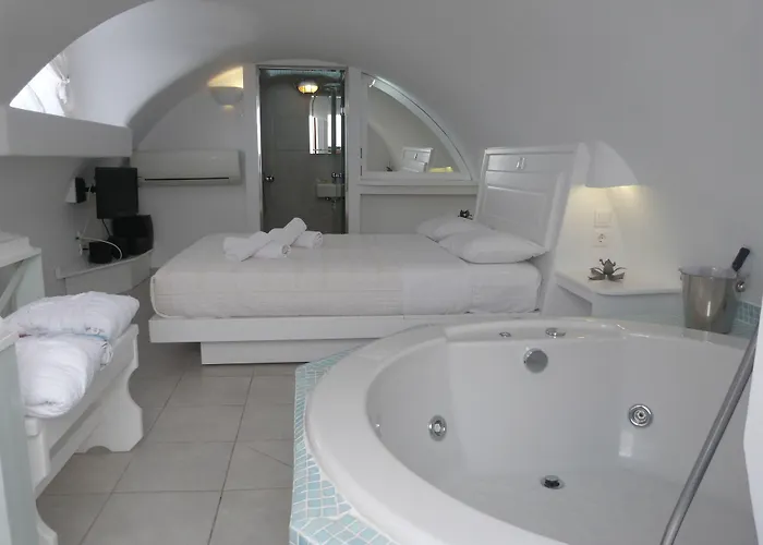 Merovigliosso Hotel Imerovigli (Santorini)