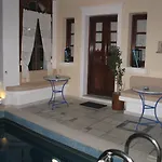 Merovigliosso 3* Imerovígli